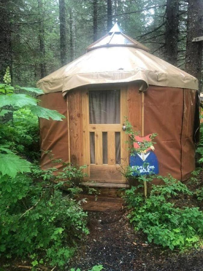 Nauti Otter Inn And Yurt Village Seward Exterior photo