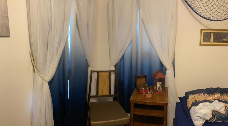 Nauti Otter Inn And Yurt Village Seward Room photo