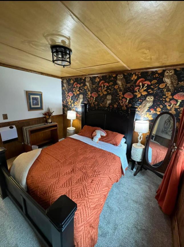 Nauti Otter Inn And Yurt Village Seward Room photo